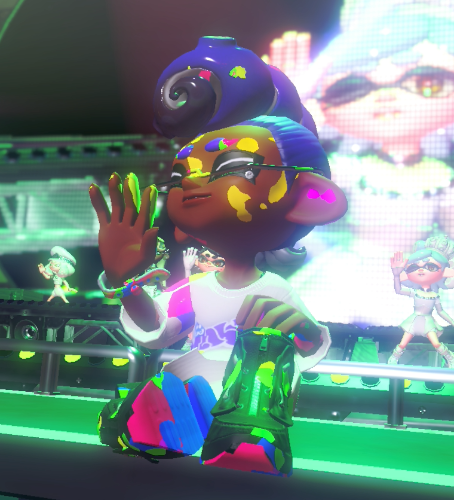 @itsdaarcy's Pin Board Image