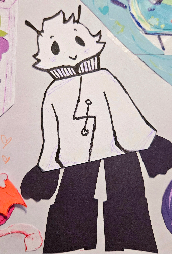 Link to: https://artfight.net/attack/9560569.paper-crafts-page